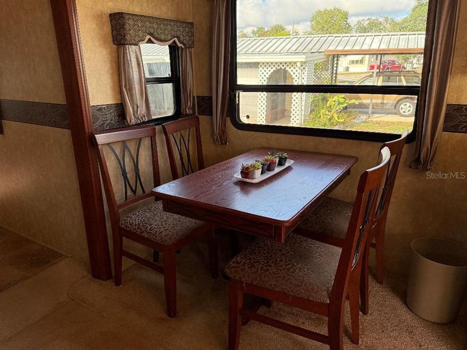 For Sale: $79,900 (1 beds, 1 baths, 320 Square Feet)