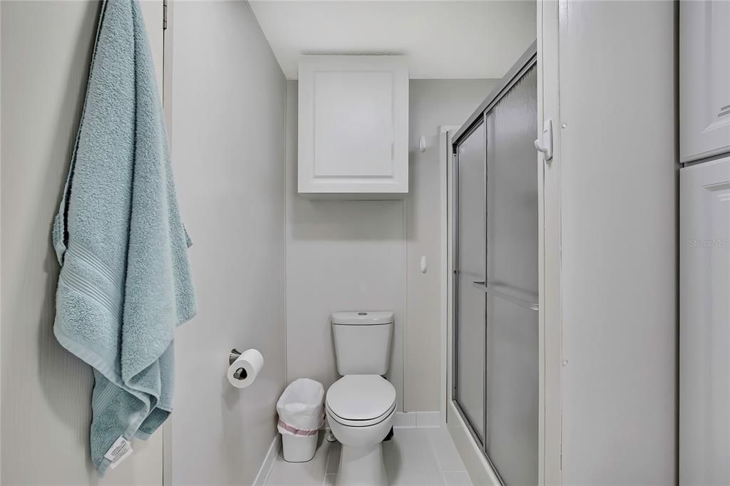 合同活跃: $225,000 (3 贝兹, 2 浴室, 1296 平方英尺)