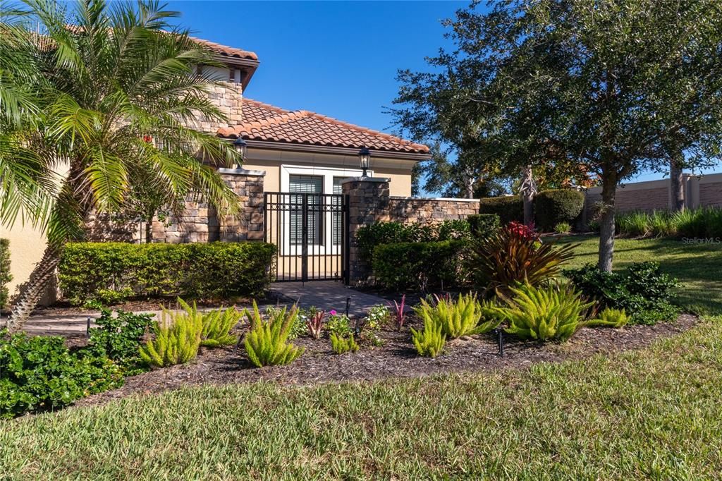 Activo con contrato: $1,175,000 (3 camas, 3 baños, 3024 Pies cuadrados)