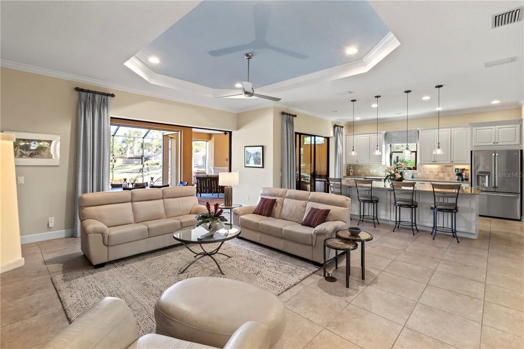 Activo con contrato: $1,175,000 (3 camas, 3 baños, 3024 Pies cuadrados)