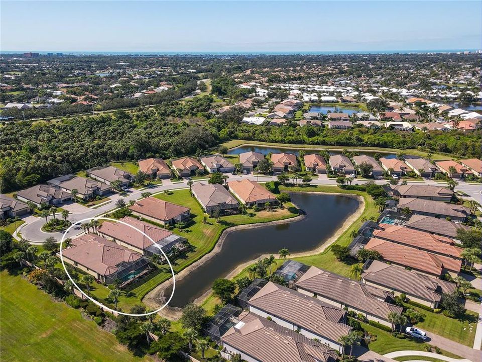 Activo con contrato: $1,175,000 (3 camas, 3 baños, 3024 Pies cuadrados)