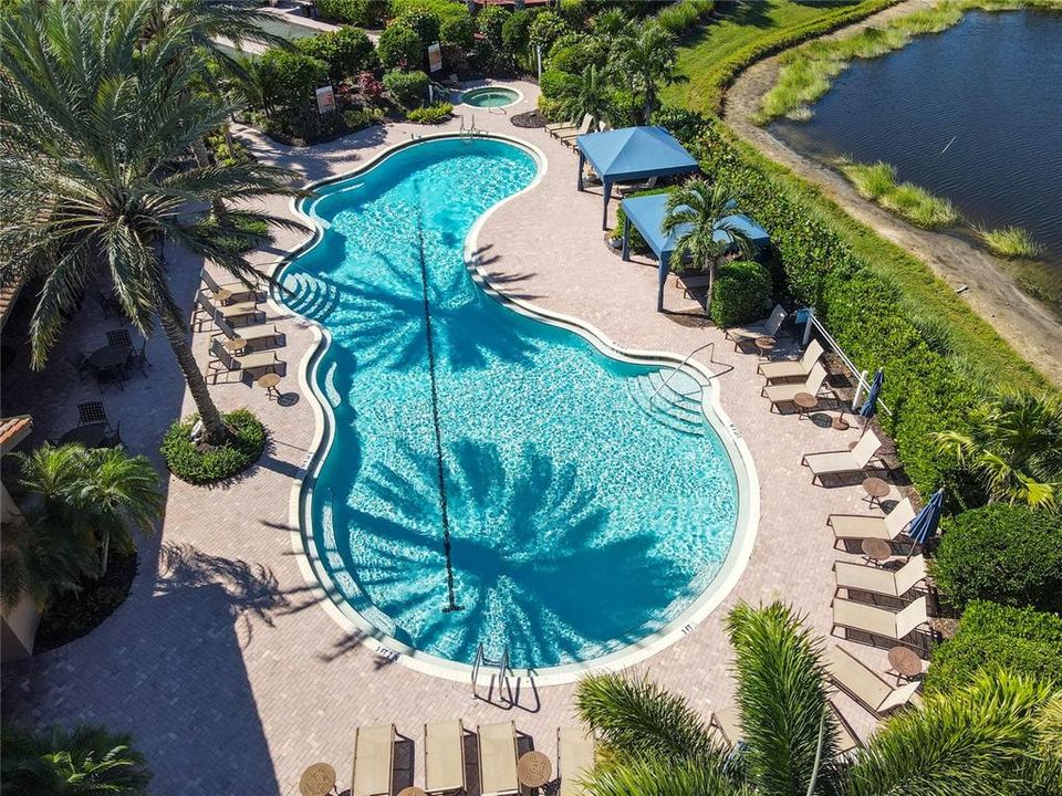 Activo con contrato: $1,175,000 (3 camas, 3 baños, 3024 Pies cuadrados)