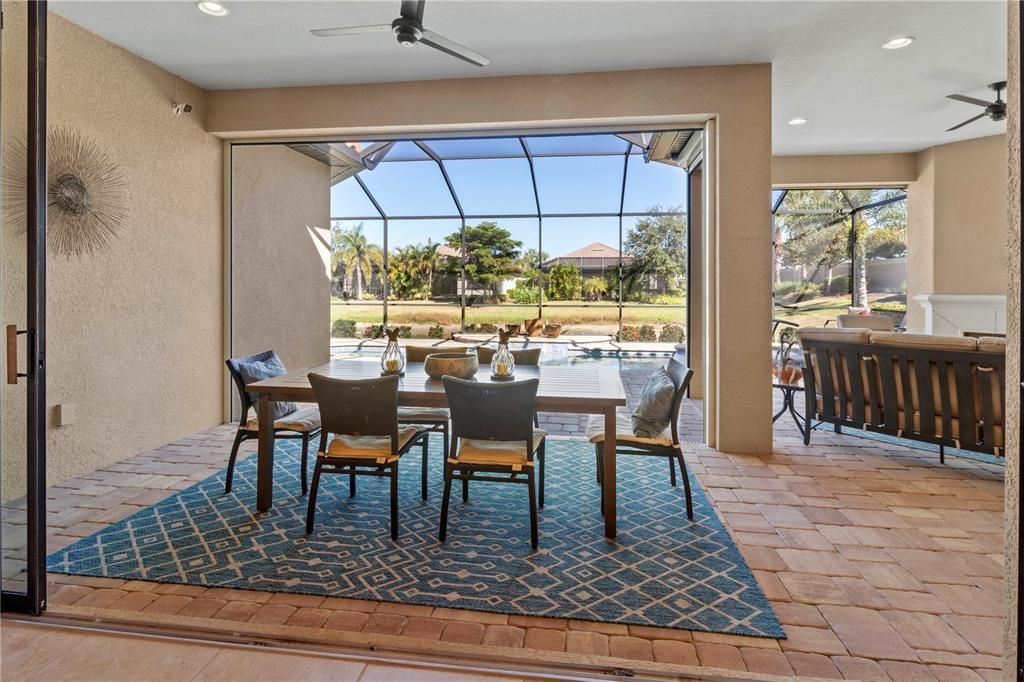 Activo con contrato: $1,175,000 (3 camas, 3 baños, 3024 Pies cuadrados)