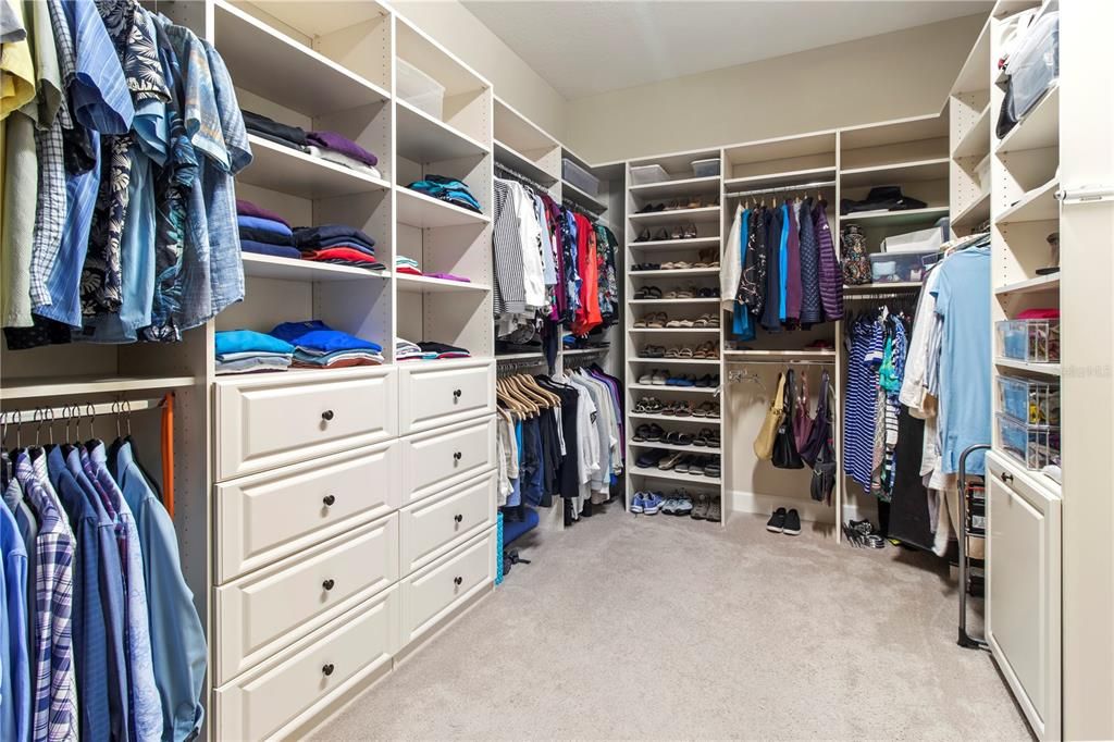 Activo con contrato: $1,175,000 (3 camas, 3 baños, 3024 Pies cuadrados)