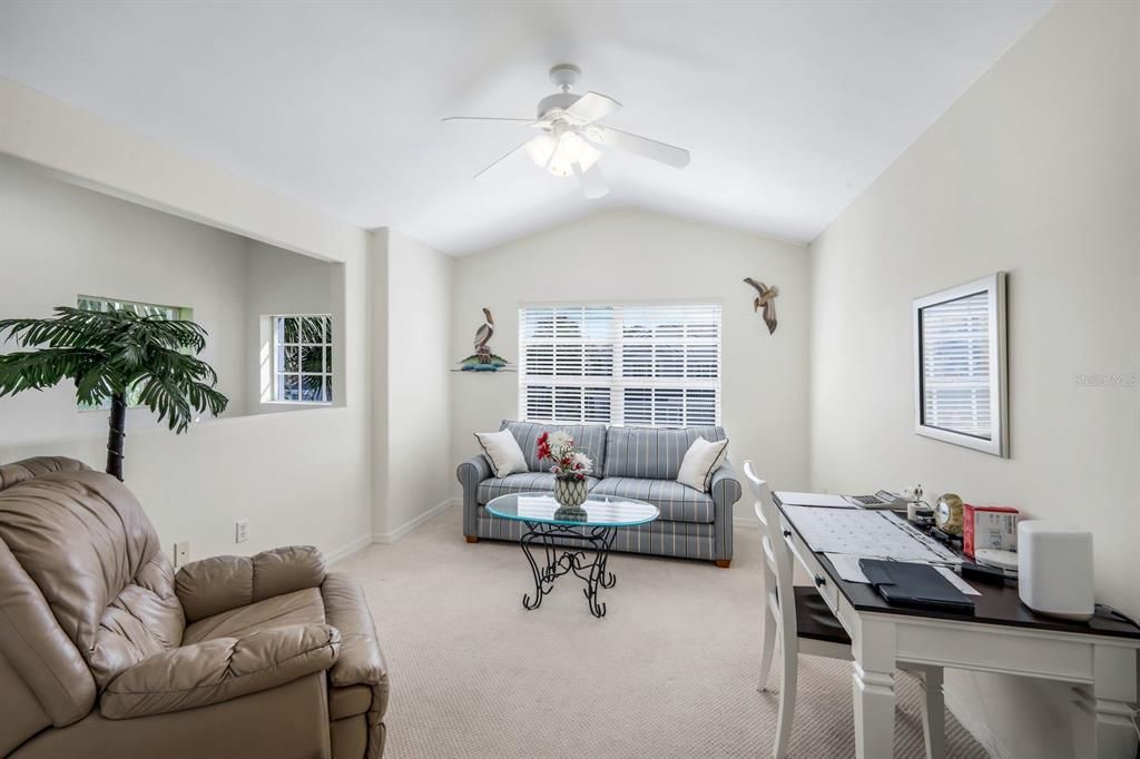 For Sale: $339,900 (2 beds, 2 baths, 1797 Square Feet)