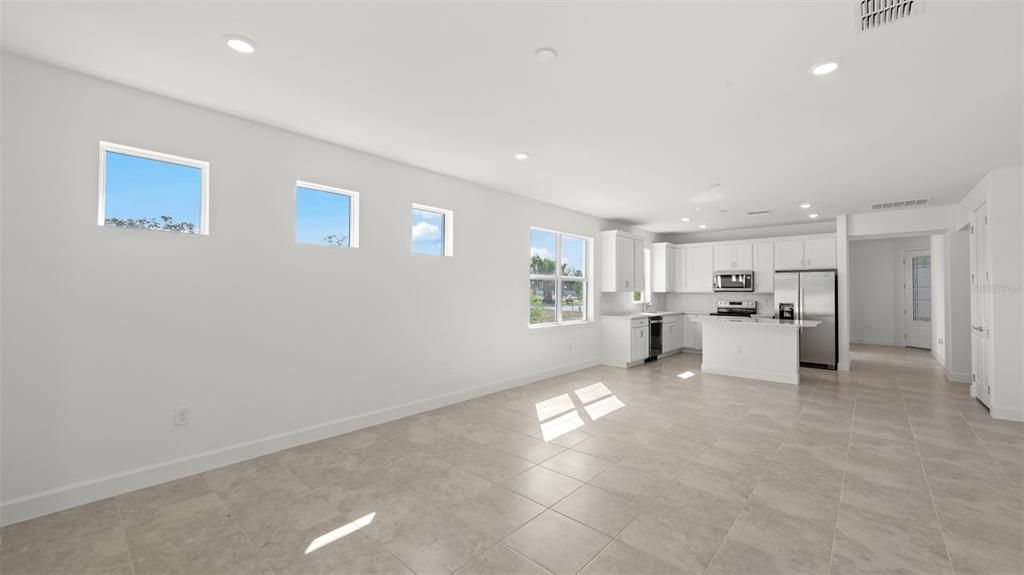 待售: $435,000 (2 贝兹, 2 浴室, 1579 平方英尺)