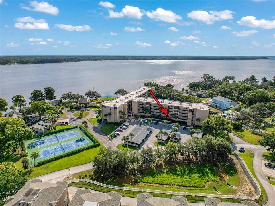 待售: $199,900 (2 贝兹, 2 浴室, 1007 平方英尺)