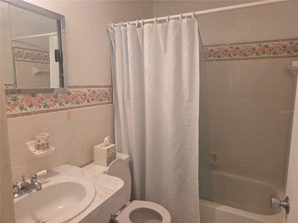 出租: $1,695 (2 贝兹, 2 浴室, 1100 平方英尺)