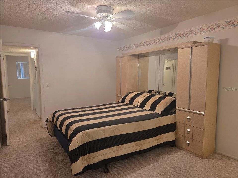 出租: $1,695 (2 贝兹, 2 浴室, 1100 平方英尺)