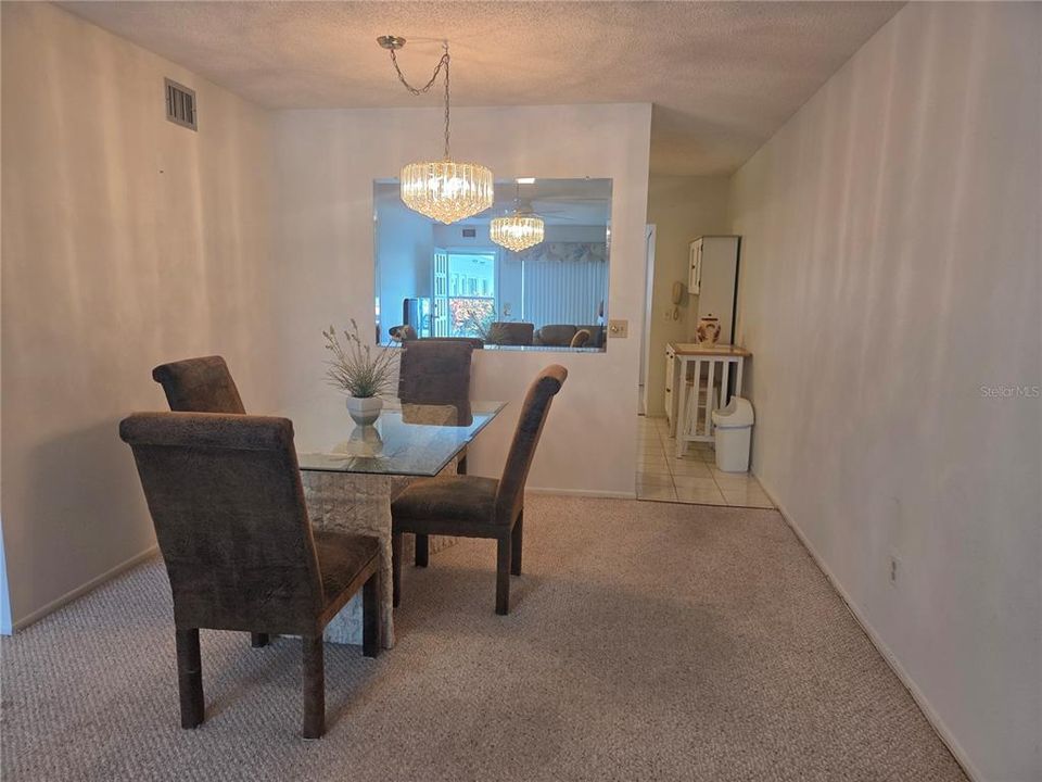 出租: $1,695 (2 贝兹, 2 浴室, 1100 平方英尺)