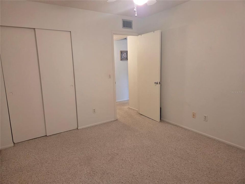 出租: $1,695 (2 贝兹, 2 浴室, 1100 平方英尺)