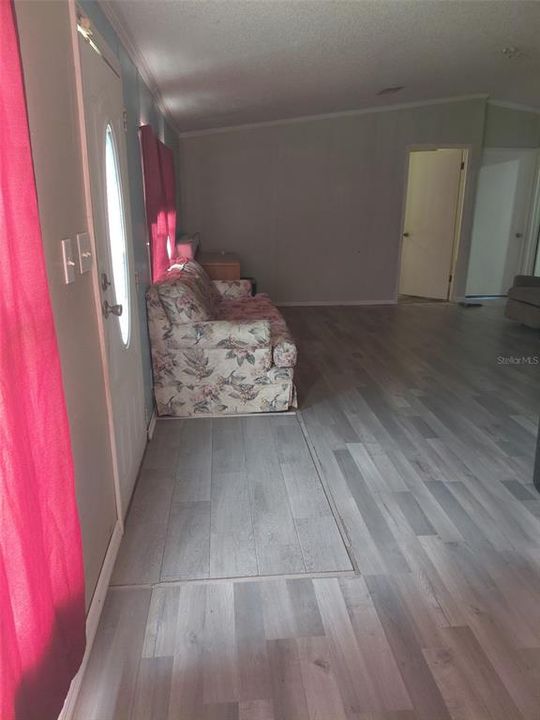 En Venta: $214,900 (3 camas, 2 baños, 1211 Pies cuadrados)