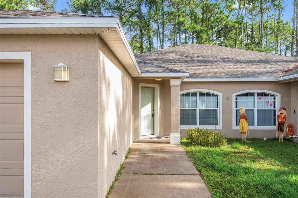 出租: $1,575 (3 贝兹, 2 浴室, 1130 平方英尺)