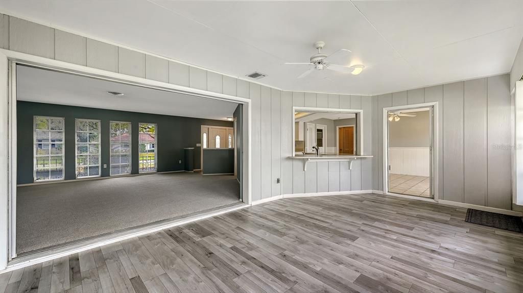 Activo con contrato: $389,000 (2 camas, 2 baños, 1527 Pies cuadrados)