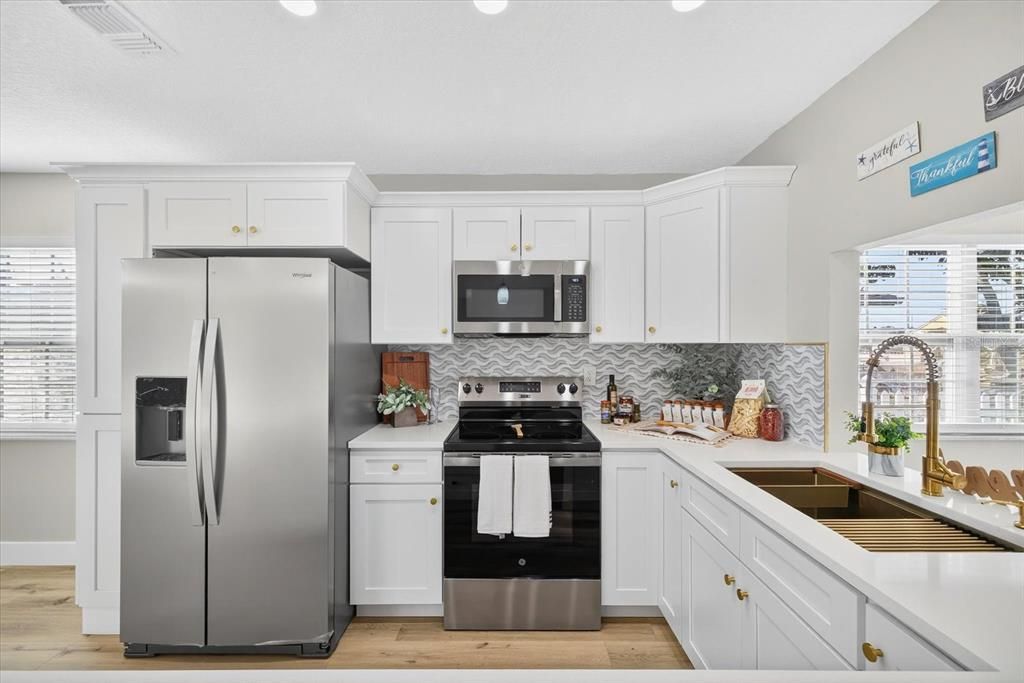 Activo con contrato: $459,000 (3 camas, 2 baños, 1232 Pies cuadrados)