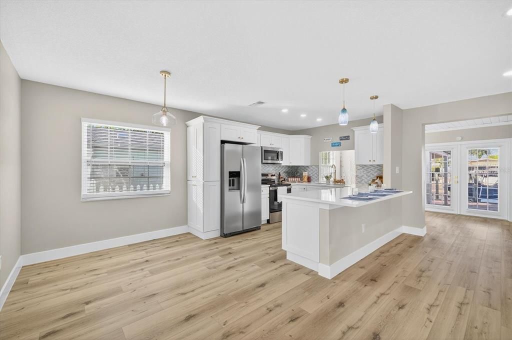 Activo con contrato: $459,000 (3 camas, 2 baños, 1232 Pies cuadrados)