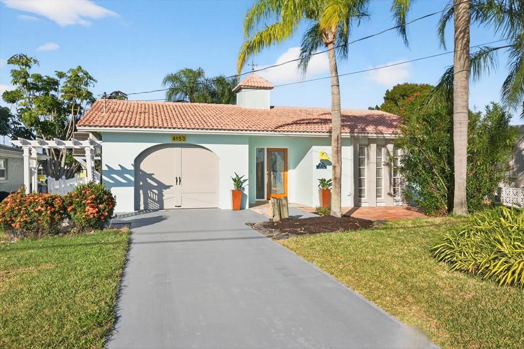 Activo con contrato: $459,000 (3 camas, 2 baños, 1232 Pies cuadrados)