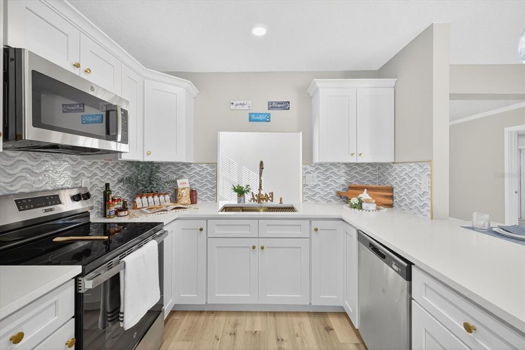 Activo con contrato: $459,000 (3 camas, 2 baños, 1232 Pies cuadrados)