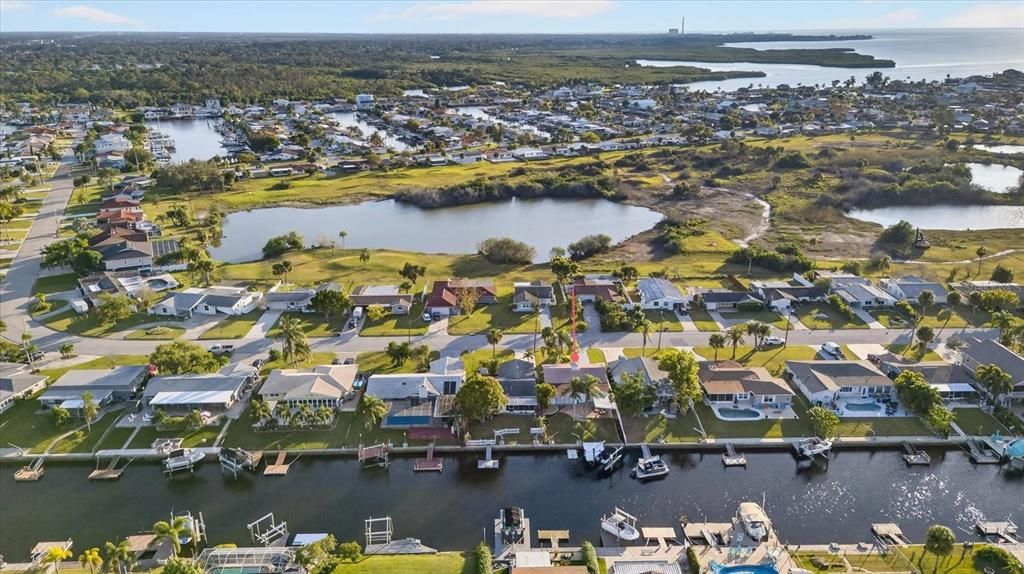 Activo con contrato: $459,000 (3 camas, 2 baños, 1232 Pies cuadrados)