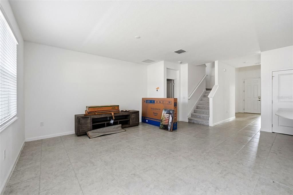 For Rent: $3,800 (8 beds, 5 baths, 3248 Square Feet)