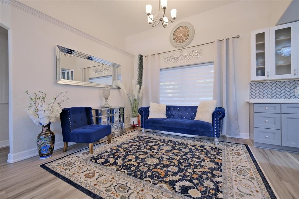 Active With Contract: $320,000 (3 beds, 2 baths, 1889 Square Feet)