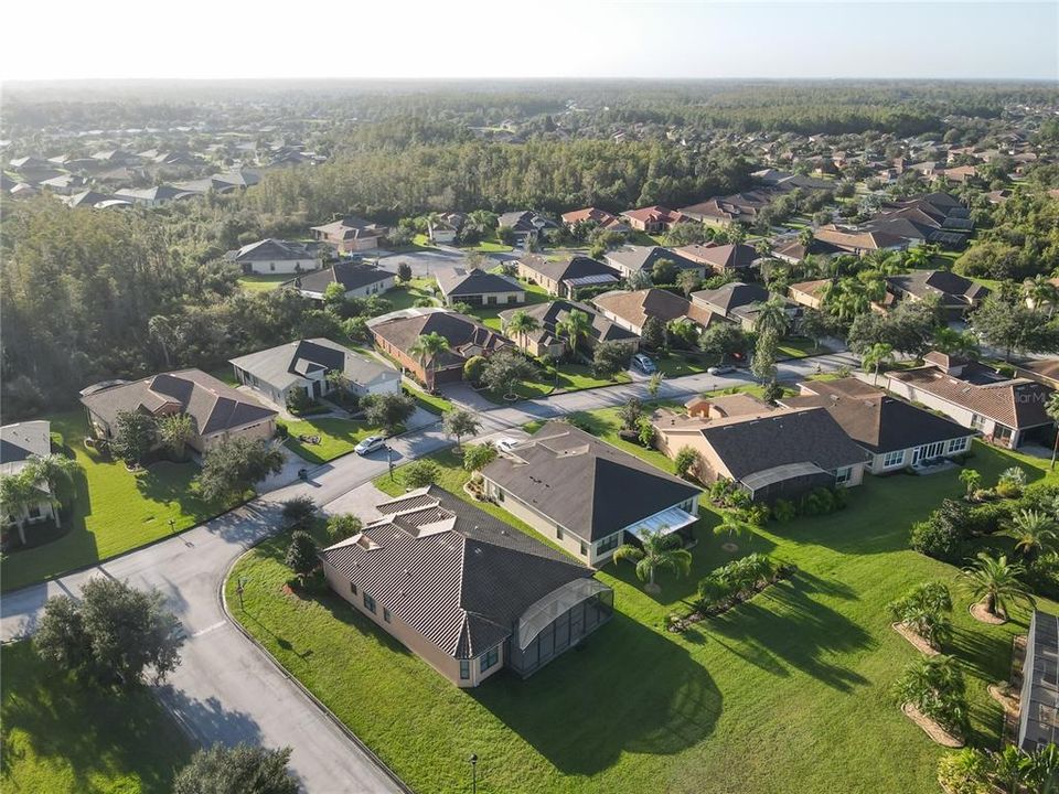 На продажу: $439,900 (3 спален, 2 ванн, 2352 Квадратных фут)