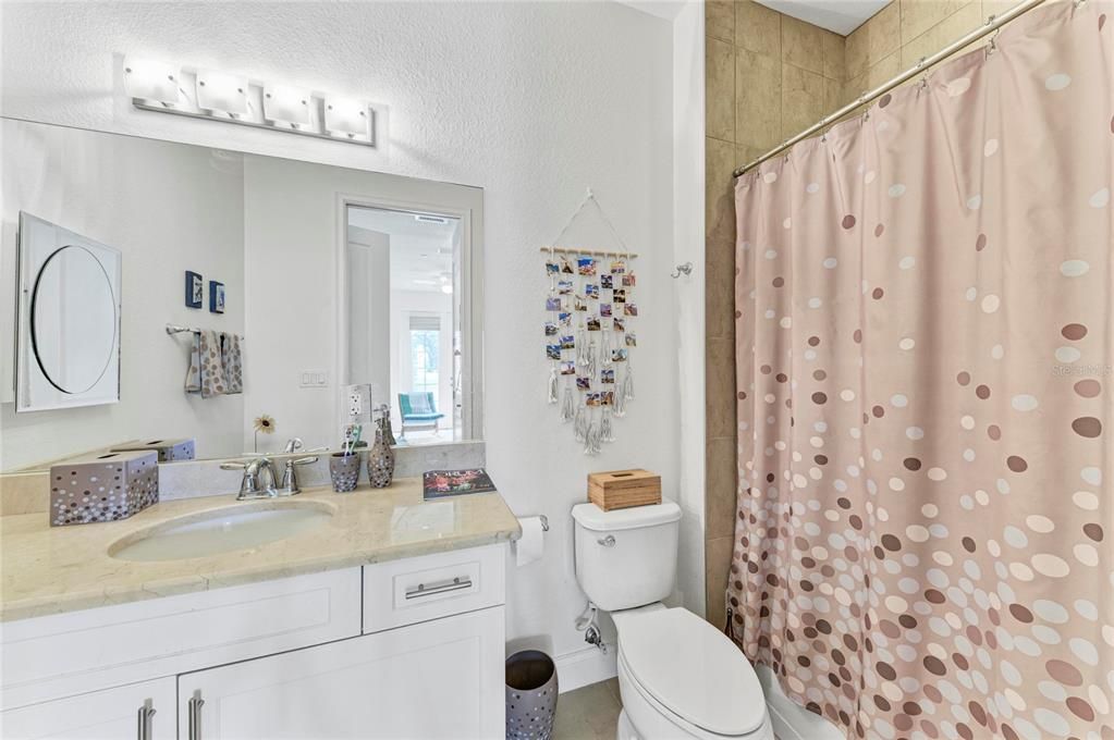 На продажу: $795,000 (2 спален, 2 ванн, 1767 Квадратных фут)