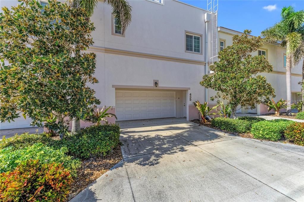 На продажу: $795,000 (2 спален, 2 ванн, 1767 Квадратных фут)