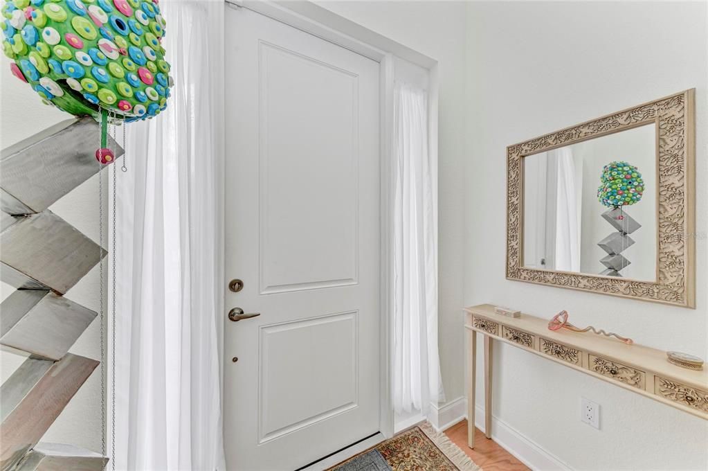 На продажу: $795,000 (2 спален, 2 ванн, 1767 Квадратных фут)