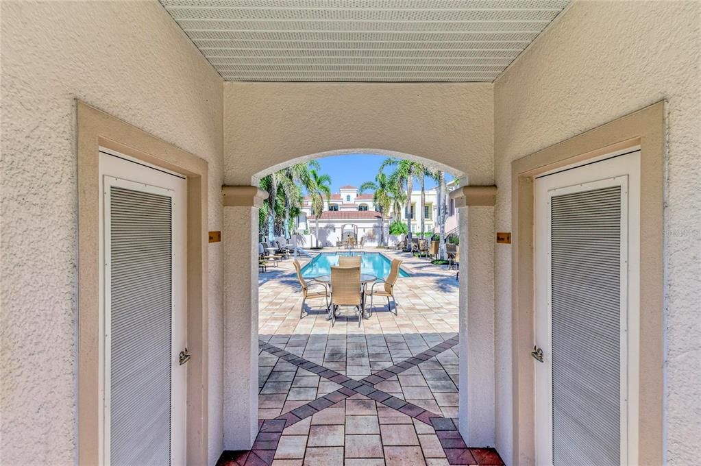 На продажу: $795,000 (2 спален, 2 ванн, 1767 Квадратных фут)