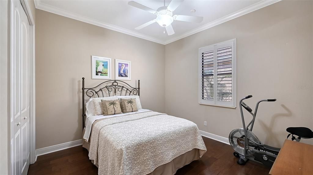 Active With Contract: $550,000 (3 beds, 2 baths, 2411 Square Feet)