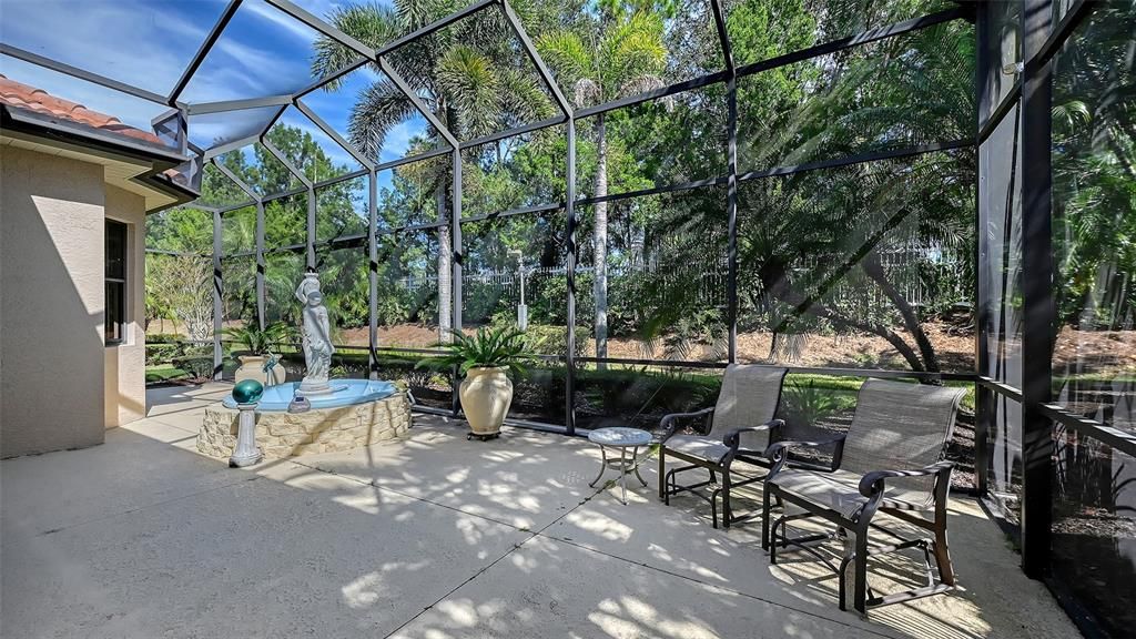 Active With Contract: $550,000 (3 beds, 2 baths, 2411 Square Feet)