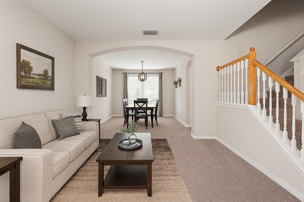 For Sale: $539,000 (5 beds, 2 baths, 2761 Square Feet)