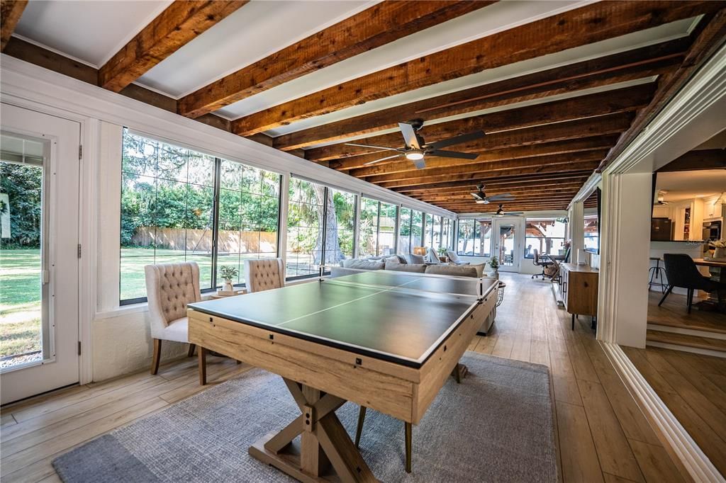 En Venta: $515,000 (3 camas, 2 baños, 2545 Pies cuadrados)