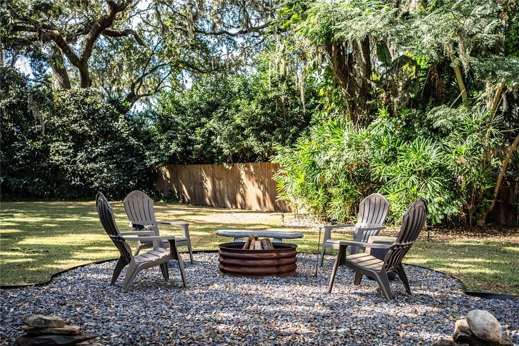 En Venta: $515,000 (3 camas, 2 baños, 2545 Pies cuadrados)