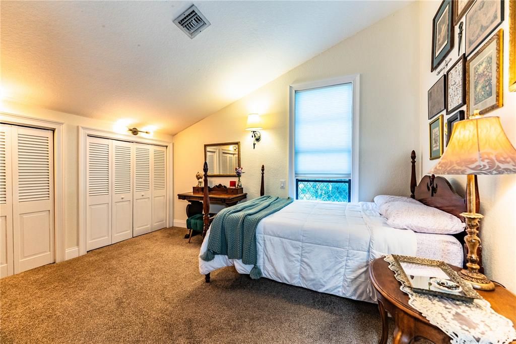 En Venta: $515,000 (3 camas, 2 baños, 2545 Pies cuadrados)