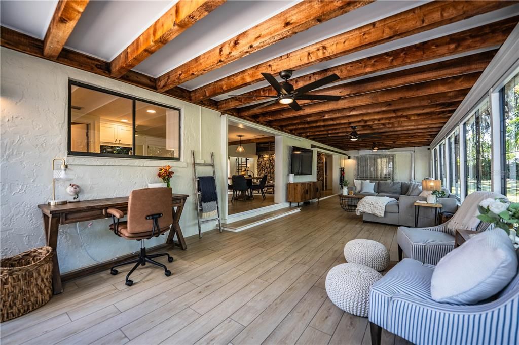 En Venta: $515,000 (3 camas, 2 baños, 2545 Pies cuadrados)