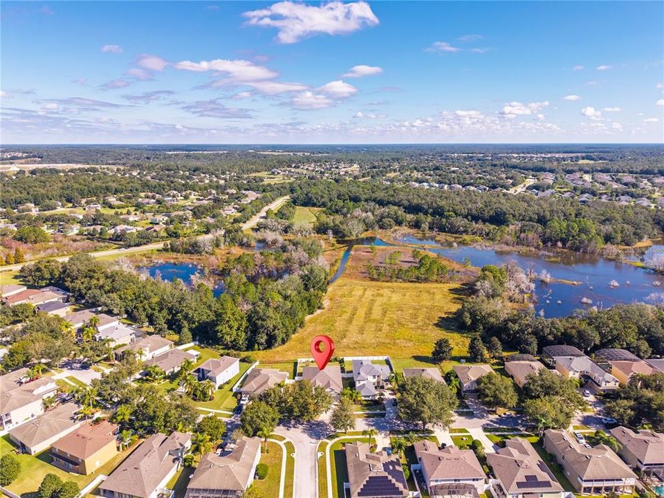 Active With Contract: $434,900 (4 beds, 2 baths, 2567 Square Feet)