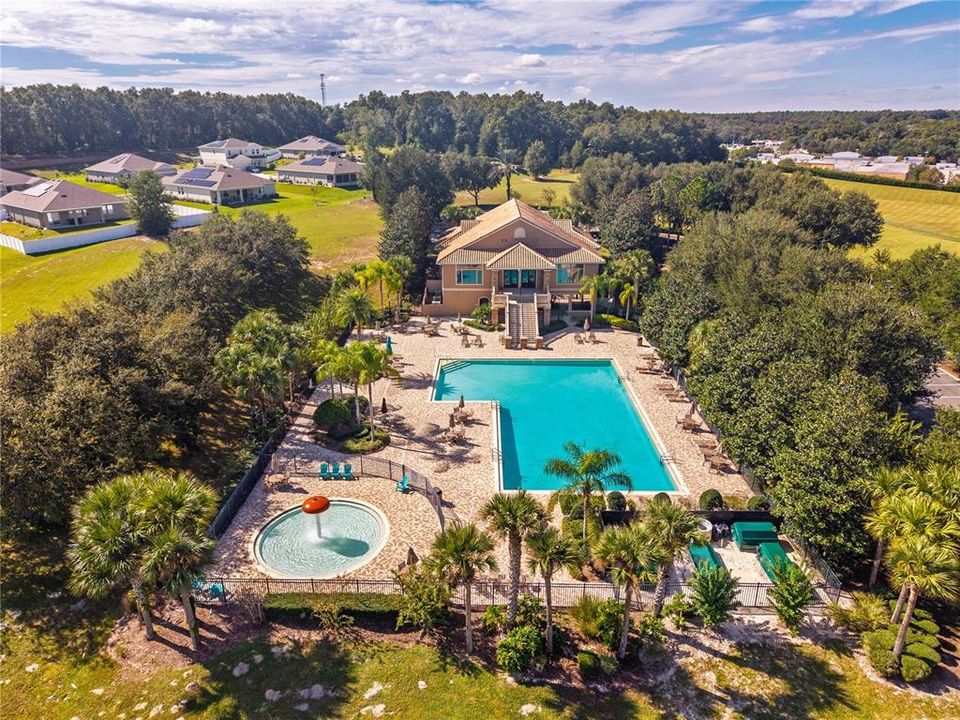 Active With Contract: $434,900 (4 beds, 2 baths, 2567 Square Feet)