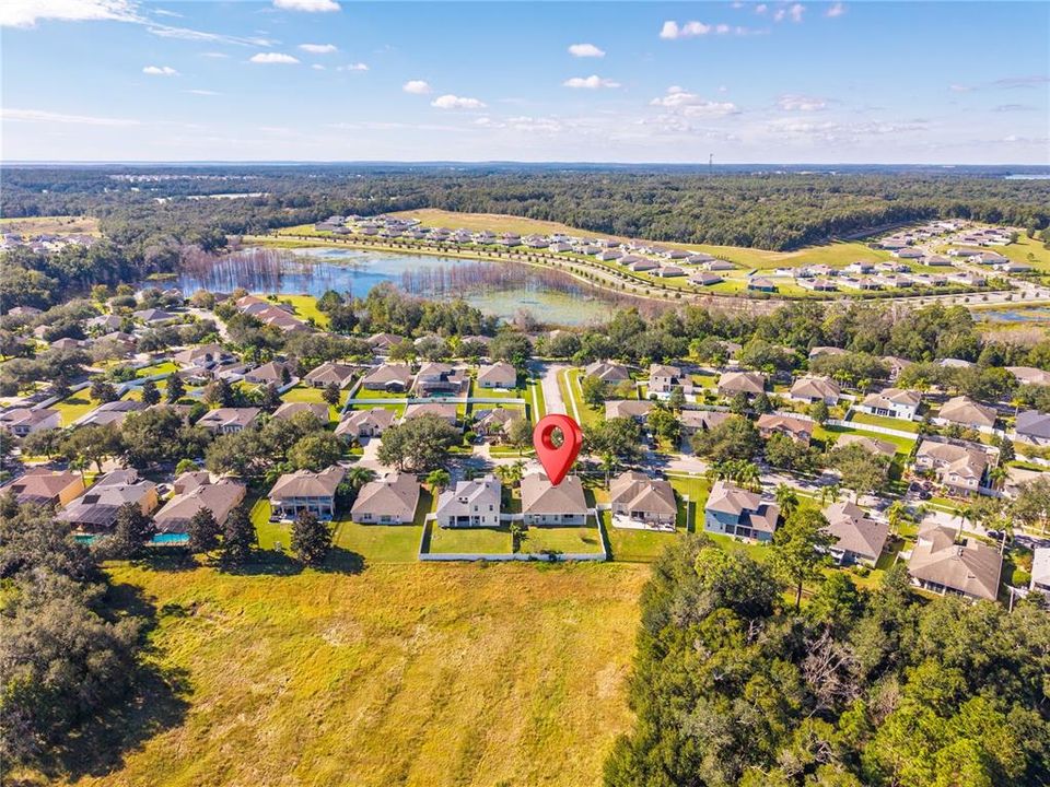 Active With Contract: $434,900 (4 beds, 2 baths, 2567 Square Feet)