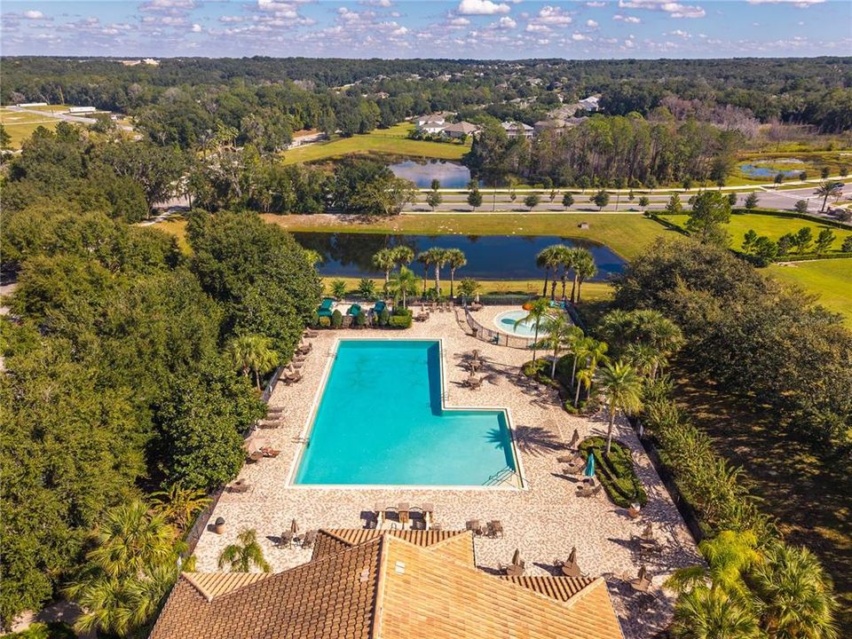 Active With Contract: $434,900 (4 beds, 2 baths, 2567 Square Feet)