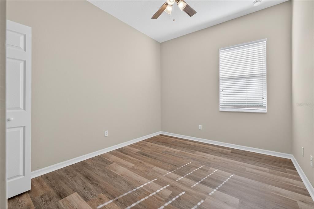 Active With Contract: $434,900 (4 beds, 2 baths, 2567 Square Feet)