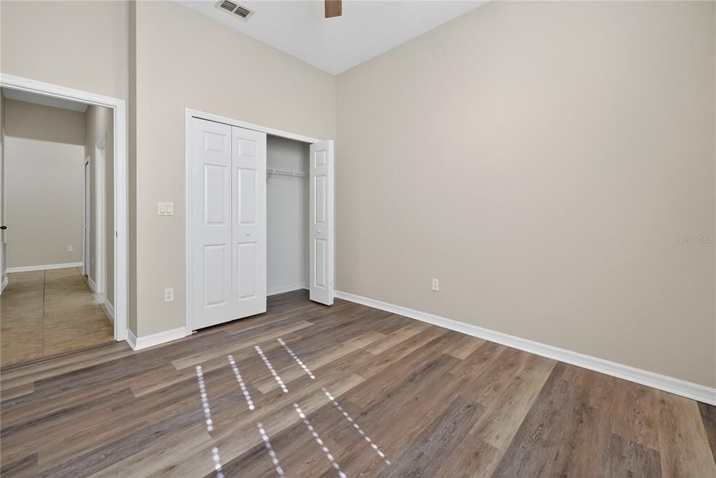 Active With Contract: $434,900 (4 beds, 2 baths, 2567 Square Feet)