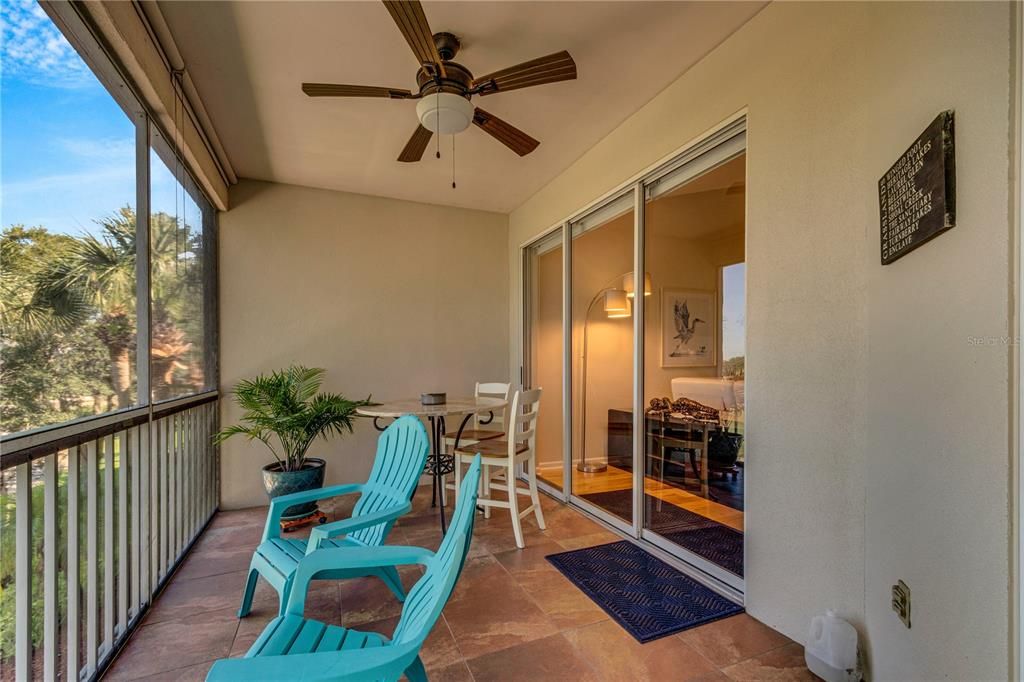 出租: $2,950 (3 贝兹, 2 浴室, 1564 平方英尺)