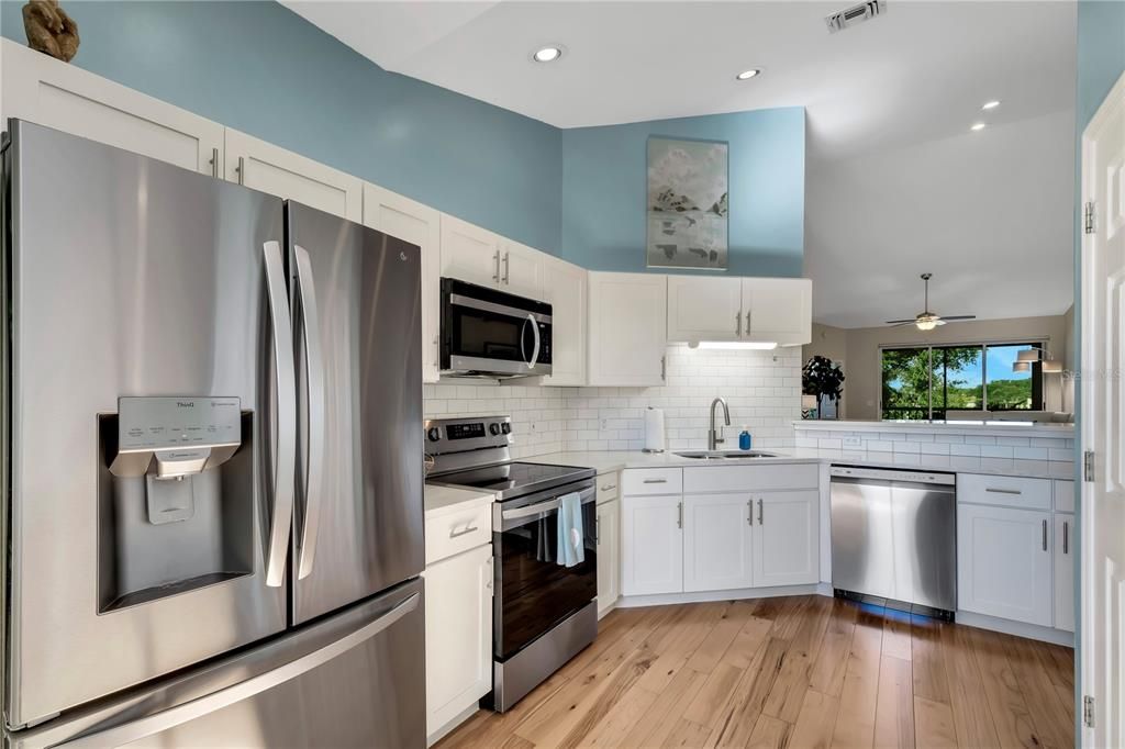 出租: $2,950 (3 贝兹, 2 浴室, 1564 平方英尺)