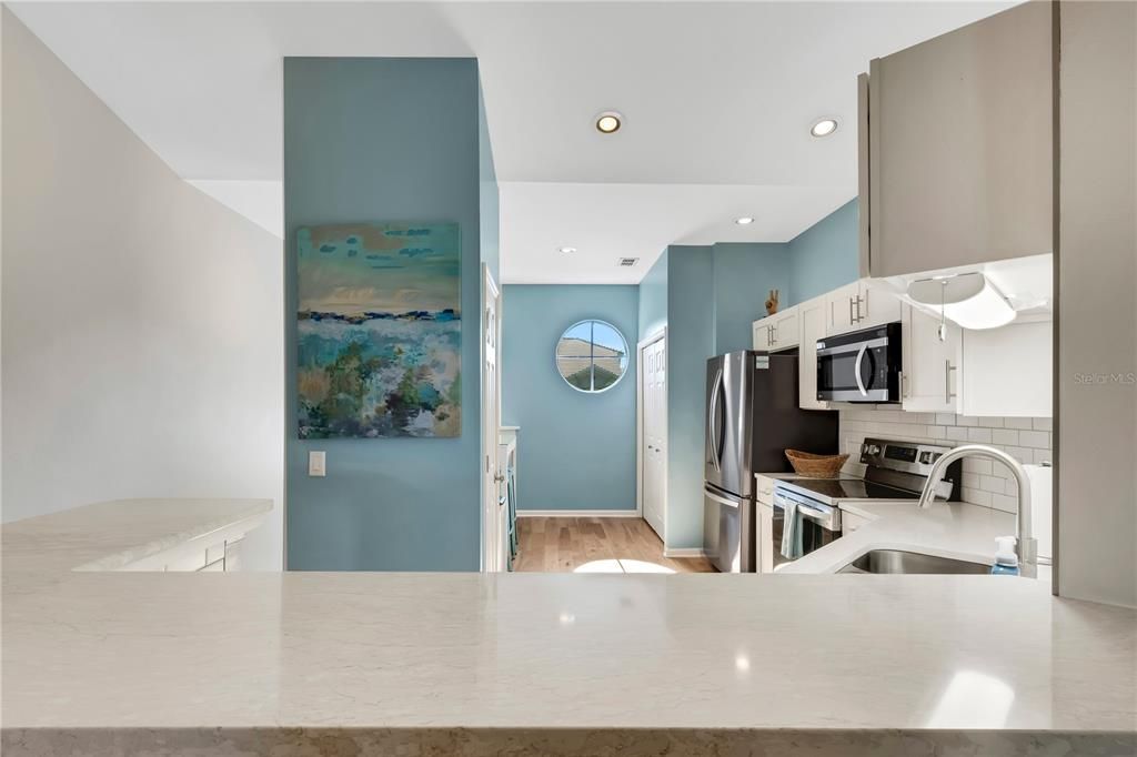 出租: $2,950 (3 贝兹, 2 浴室, 1564 平方英尺)