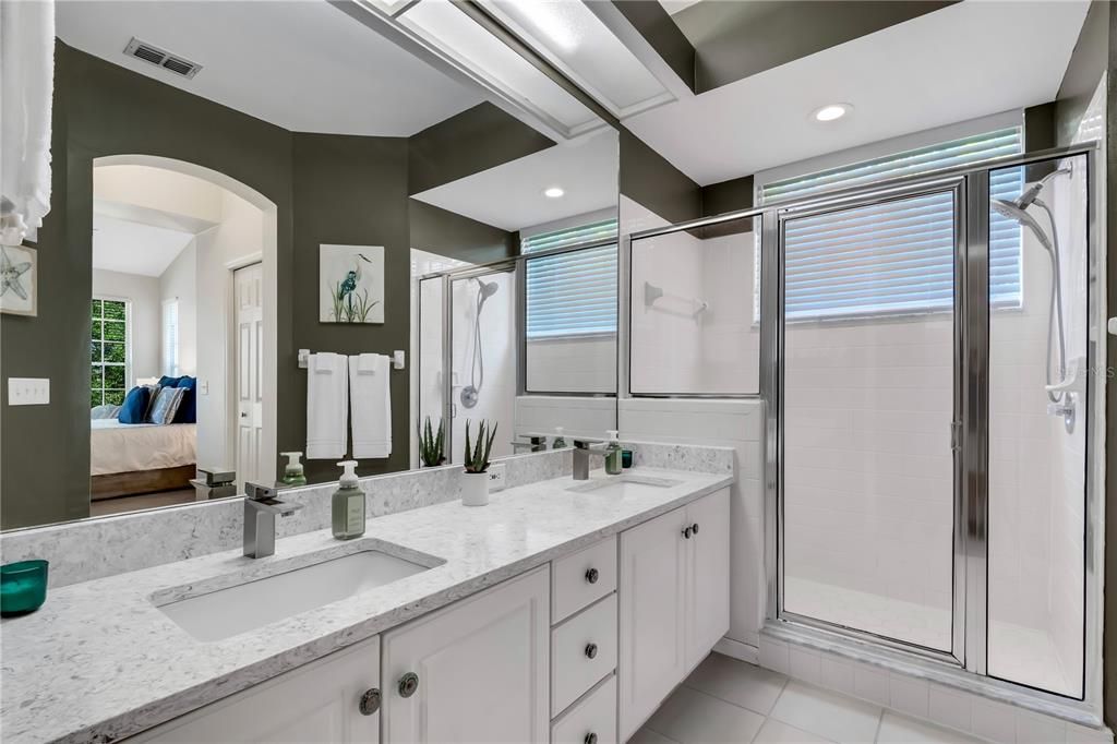 出租: $2,950 (3 贝兹, 2 浴室, 1564 平方英尺)