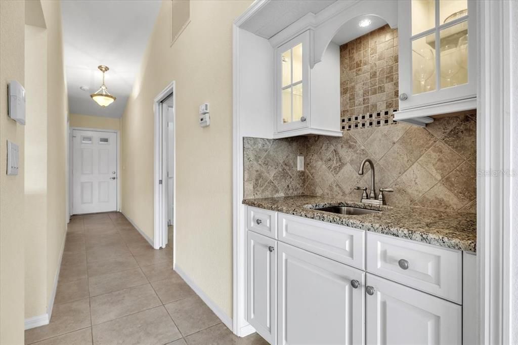 For Sale: $249,900 (3 beds, 2 baths, 1460 Square Feet)