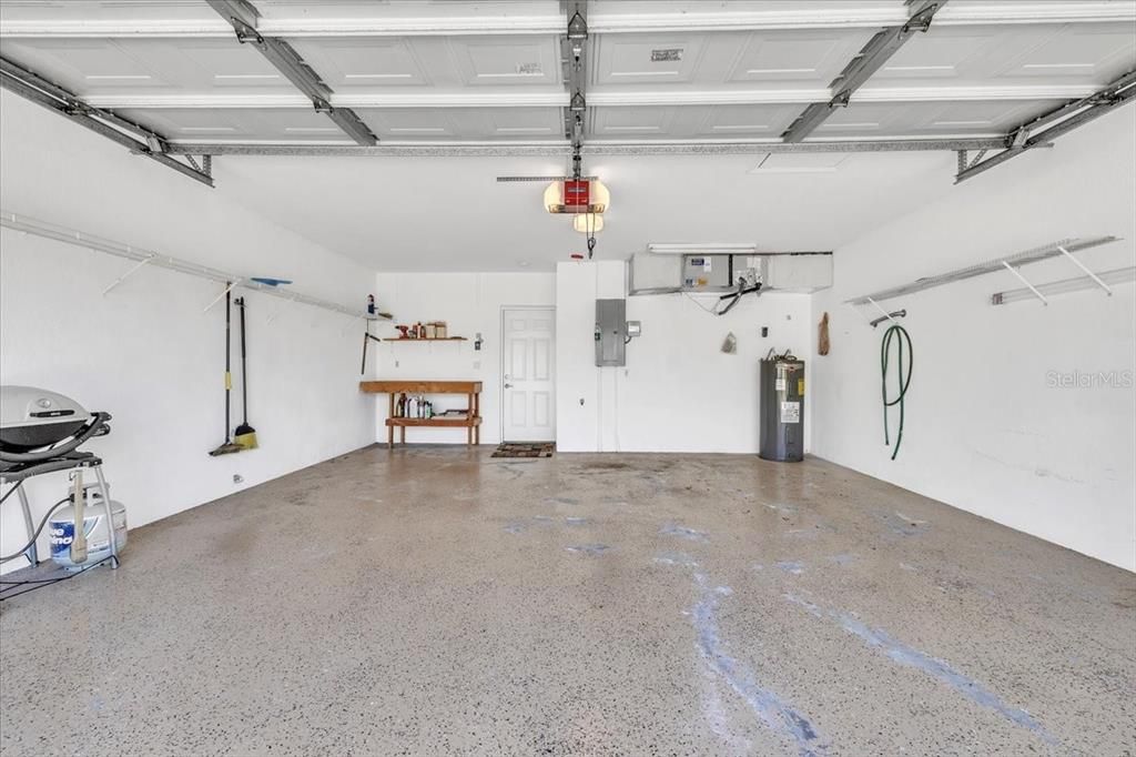 For Sale: $249,900 (3 beds, 2 baths, 1460 Square Feet)