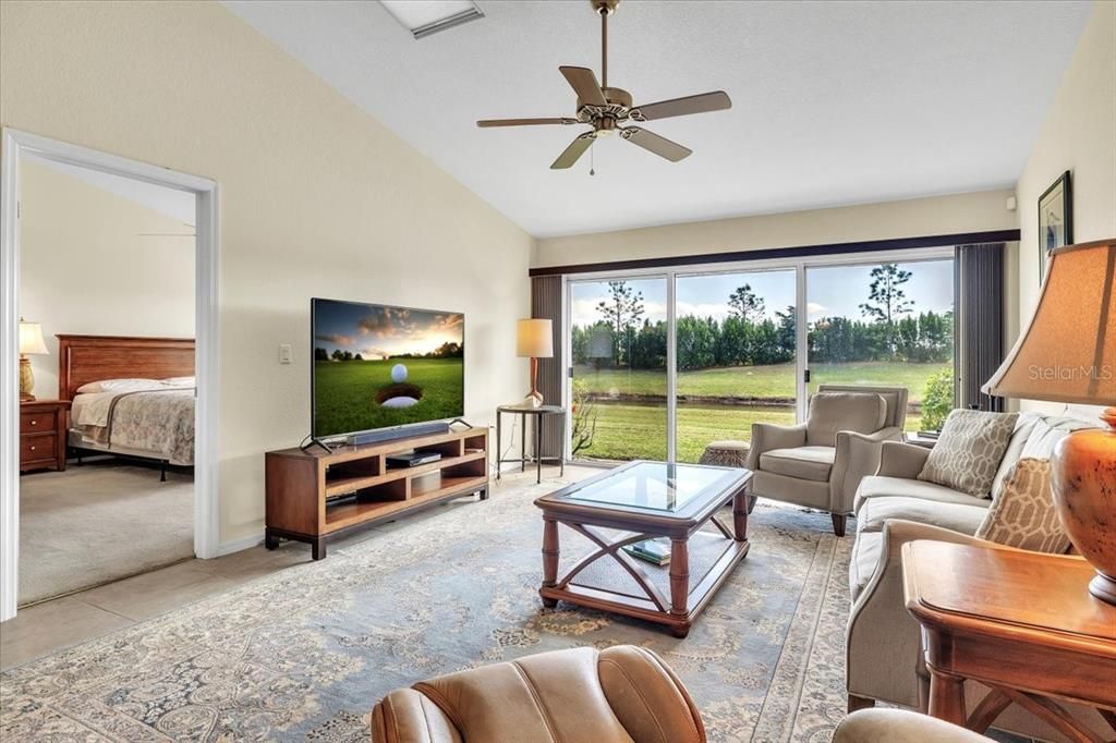 For Sale: $249,900 (3 beds, 2 baths, 1460 Square Feet)